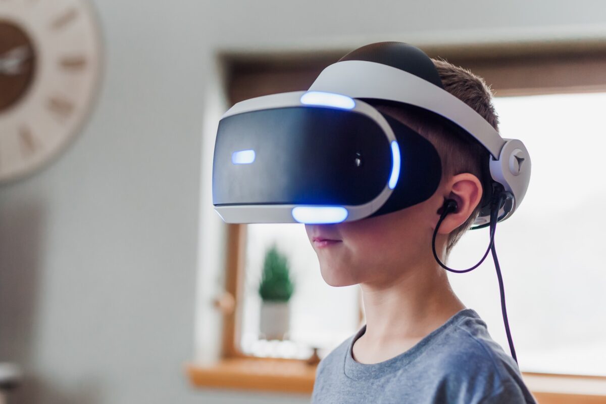 Vr Headsets for Kids: The Ultimate Guide for Safe Fun