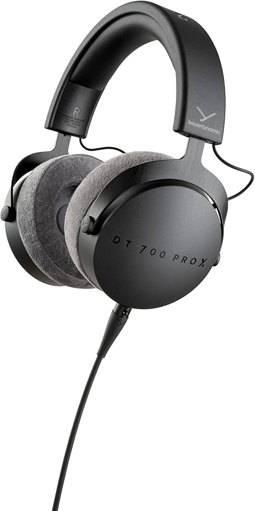 Closed-Back Studio Headphones